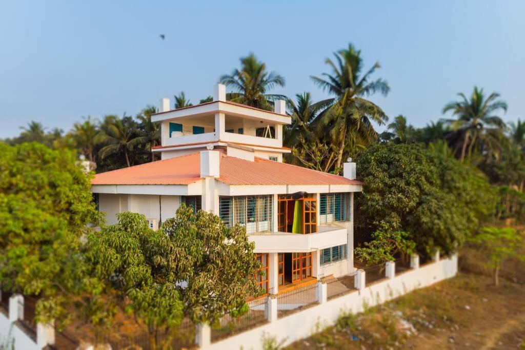 Lake View Villa Gandaulim Luaran gambar