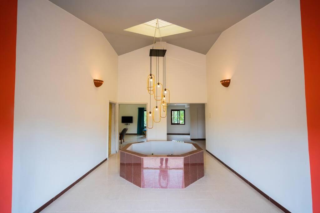 Lake View Villa Gandaulim Luaran gambar