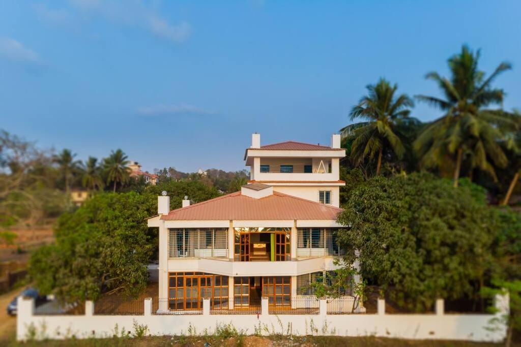 Lake View Villa Gandaulim Luaran gambar